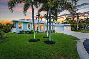 1109 NE Bayside Pl, Jensen Beach, FL 34957 - Photo 63