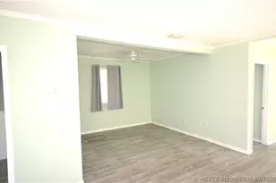 649 SW Cleveland Ave, Stuart, FL 34994 - Photo 7