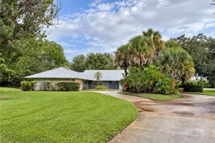 1505 SW St Andrews Dr, Palm City, FL 34990 - Photo 1