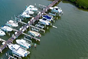 2370 NE Ocean Blvd, Stuart, FL 34996 - Photo 23