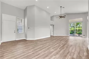 2203 NW Seagrass Dr, Palm City, FL 34990 - Photo 3