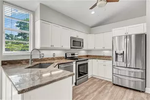 2203 NW Seagrass Dr, Palm City, FL 34990 - Photo 7