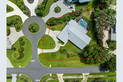 594 SW Thornhill Lane, Palm City, FL 34990 - Photo 3