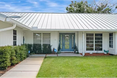 594 SW Thornhill Lane, Palm City, FL 34990 - Photo 9