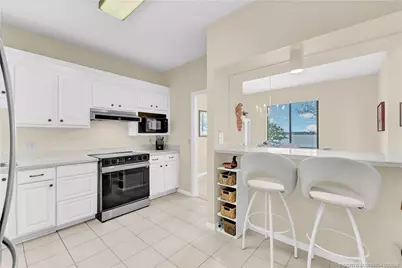 2560 NW Seagrass Drive #6B, Palm City, FL 34990 - Photo 13