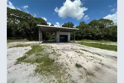 907 Angle Road, Fort Pierce, FL 34947 - Photo 5