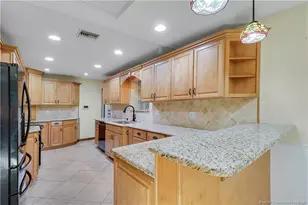 5410 Citrus Ave, Fort Pierce, FL 34982 - Photo 15