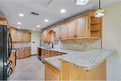 5410 Citrus Avenue, Fort Pierce, FL 34982 - Photo 15
