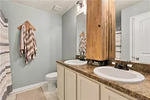 2134 SE Gaslight St, Port Saint Lucie, FL 34952 - Photo 19