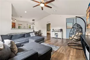 2134 SE Gaslight St, Port Saint Lucie, FL 34952 - Photo 5