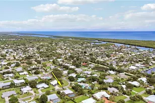 8303 SE Cumberland Cir, Hobe Sound, FL 33455 - Photo 51