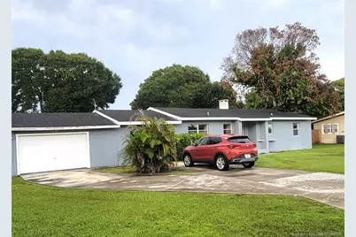 1038 Trinidad Avenue, Fort Pierce, FL 34982 - Photo 17