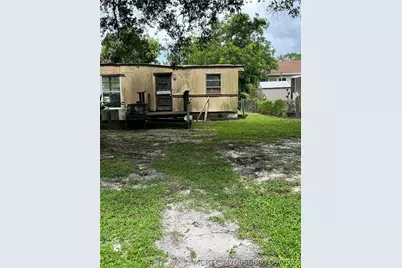 1183 SW Pinetree Trail, Stuart, FL 34997 - Photo 5