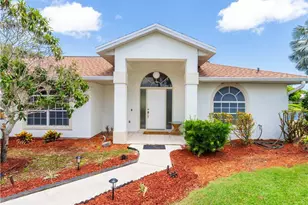1123 SW Oak Hollow Ct, Palm City, FL 34990 - Photo 1