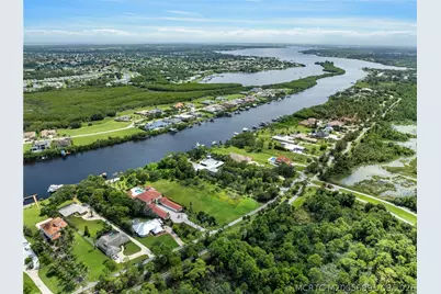 2761 SE North Lookout Boulevard, Port Saint Lucie, FL 34984 - Photo 13