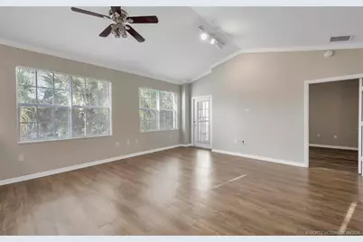 257 SE Kitching Circle, Stuart, FL 34994 - Photo 3