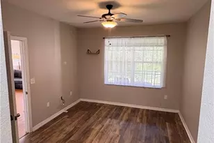 257 SE Kitching Cir, Stuart, FL 34994 - Photo 5