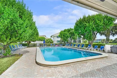 311 NE Golfview Circle, Stuart, FL 34996 - Photo 25