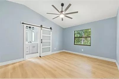 411 SW Namoit Place, Port Saint Lucie, FL 34953 - Photo 5