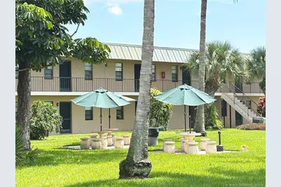 1041 SE Monterey Road #2-15, Stuart, FL 34994 - Photo 3