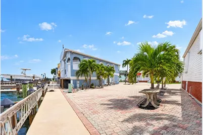47 Nettles Boulevard, Jensen Beach, FL 34957 - Photo 9
