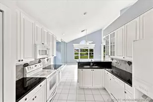 434 SW Horseshoe Circle, Port Saint Lucie, FL 34986 - Photo 31