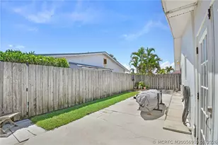 76 N El Mar Dr, Jensen Beach, FL 34957 - Photo 11