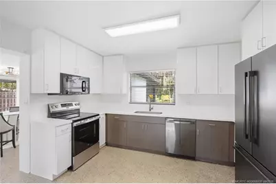807 SE Weir Street, Stuart, FL 34994 - Photo 13