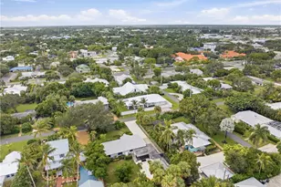 807 SE Weir St, Stuart, FL 34994 - Photo 39