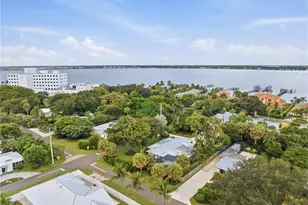807 SE Weir St, Stuart, FL 34994 - Photo 41