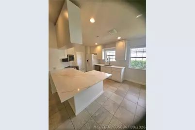 11208 SW Pembroke Drive, Port Saint Lucie, FL 34987 - Photo 7