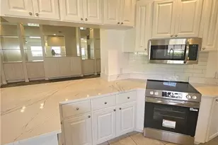11208 SW Pembroke Dr, Port Saint Lucie, FL 34987 - Photo 31