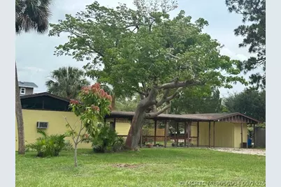 1651 SE 8th Street, Stuart, FL 34996 - Photo 1