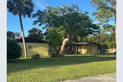 1651 SE 8th Street, Stuart, FL 34996 - Photo 17
