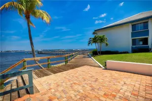 175 SE Saint Lucie Blvd, Stuart, FL 34996 - Photo 25