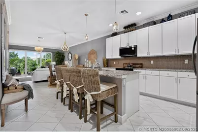 651 SW Glen Crest Way, Stuart, FL 34997 - Photo 11
