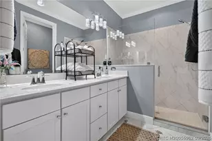 651 SW Glen Crest Way, Stuart, FL 34997 - Photo 27