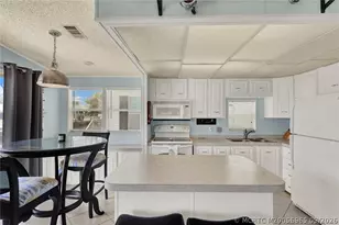 10851 S Ocean Dr, Jensen Beach, FL 34957 - Photo 17