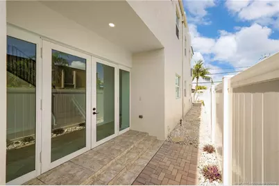 4339 Bougainvilla Drive, Lauderdale by the Sea, FL 33308 - Photo 27