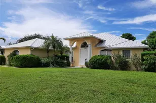 4081 SE Newton St, Stuart, FL 34997 - Photo 1