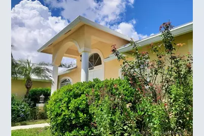 4081 SE Newton Street, Stuart, FL 34997 - Photo 3