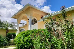 4081 SE Newton St, Stuart, FL 34997 - Photo 3