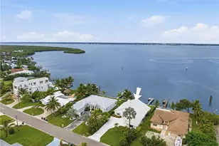 1705 Bayshore Dr, Fort Pierce, FL 34949 - Photo 25
