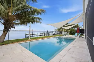 1705 Bayshore Dr, Fort Pierce, FL 34949 - Photo 3