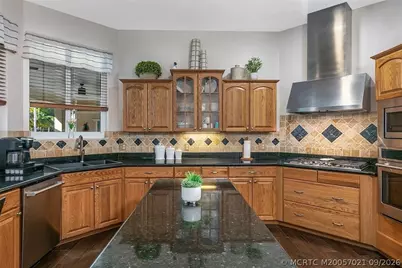 1064 SW Pigeon Plum Way, Palm City, FL 34990 - Photo 7