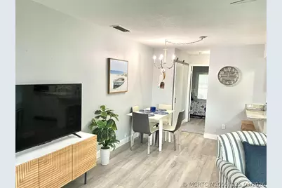 2929 SE Ocean Boulevard #J8, Stuart, FL 34996 - Photo 5