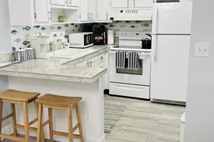 2929 SE Ocean Blvd, Stuart, FL 34996 - Photo 3