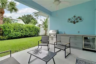 1002 SE Riverside Dr, Stuart, FL 34996 - Photo 71