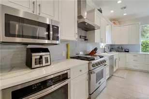 1002 SE Riverside Dr, Stuart, FL 34996 - Photo 41
