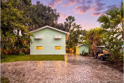 615 SW Rustic Circle, Stuart, FL 34997 - Photo 7